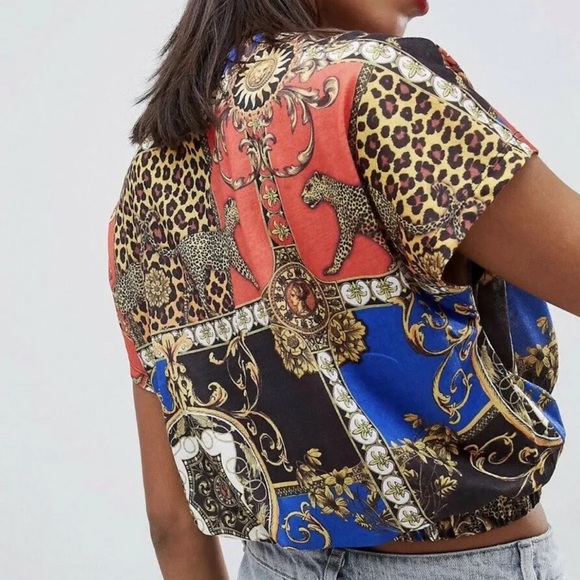 Asos Animal Chain Print Colorful Short Sleeve Crop Top Size 10 Medium - Picture 5 of 8